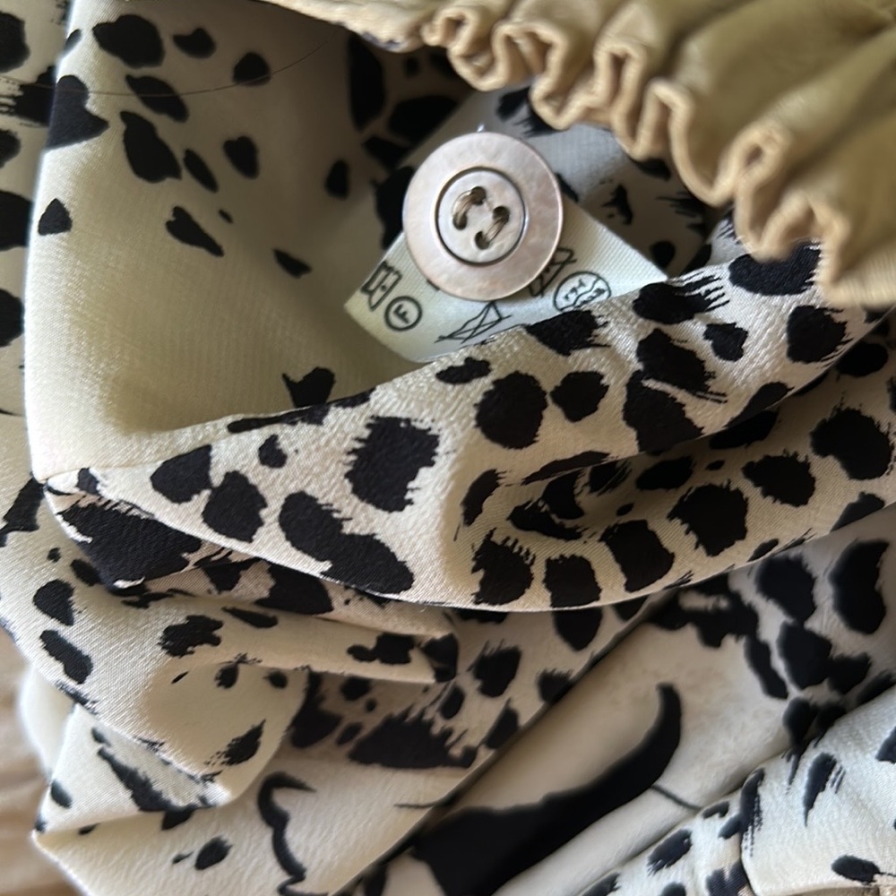 Escada Tan Utility Jacket - Picture 10 of 11